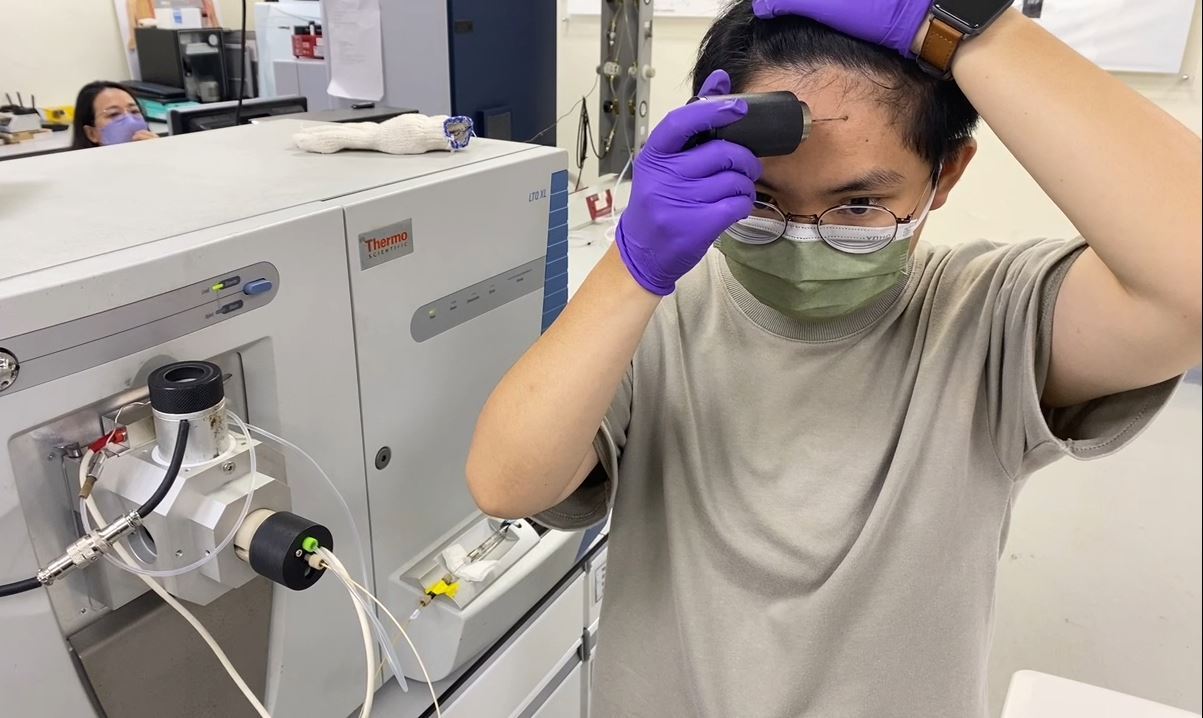 直播實驗室揭密! 中山大學孕育女性科學家02